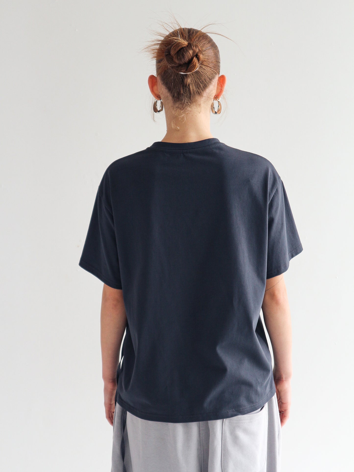 TIE SIDE T-SHIRT | gray